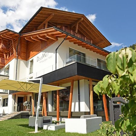 Dolomeet Boutique Hotel Pinzolo Exterior photo