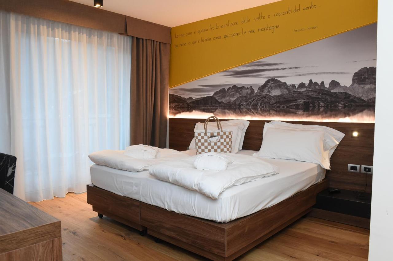 Dolomeet Boutique Hotel Pinzolo Exterior photo